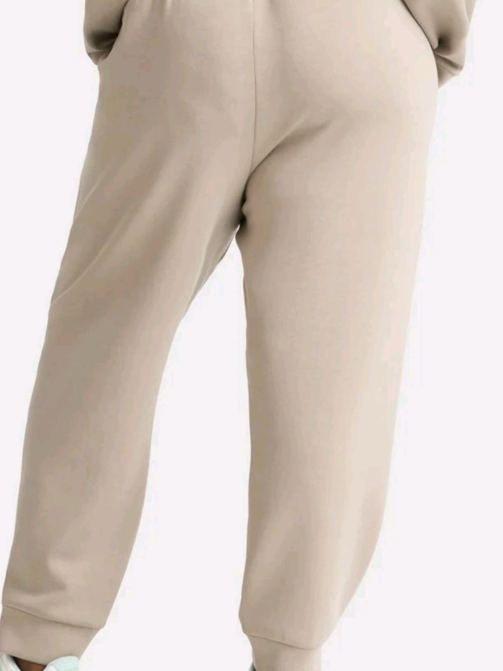 Avia Women's Scuba Knit Pleat Joggers with Pockets Size: M